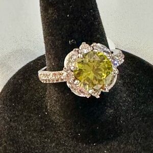 Fragrant Jewels Olive and Silver Sparkle Ring